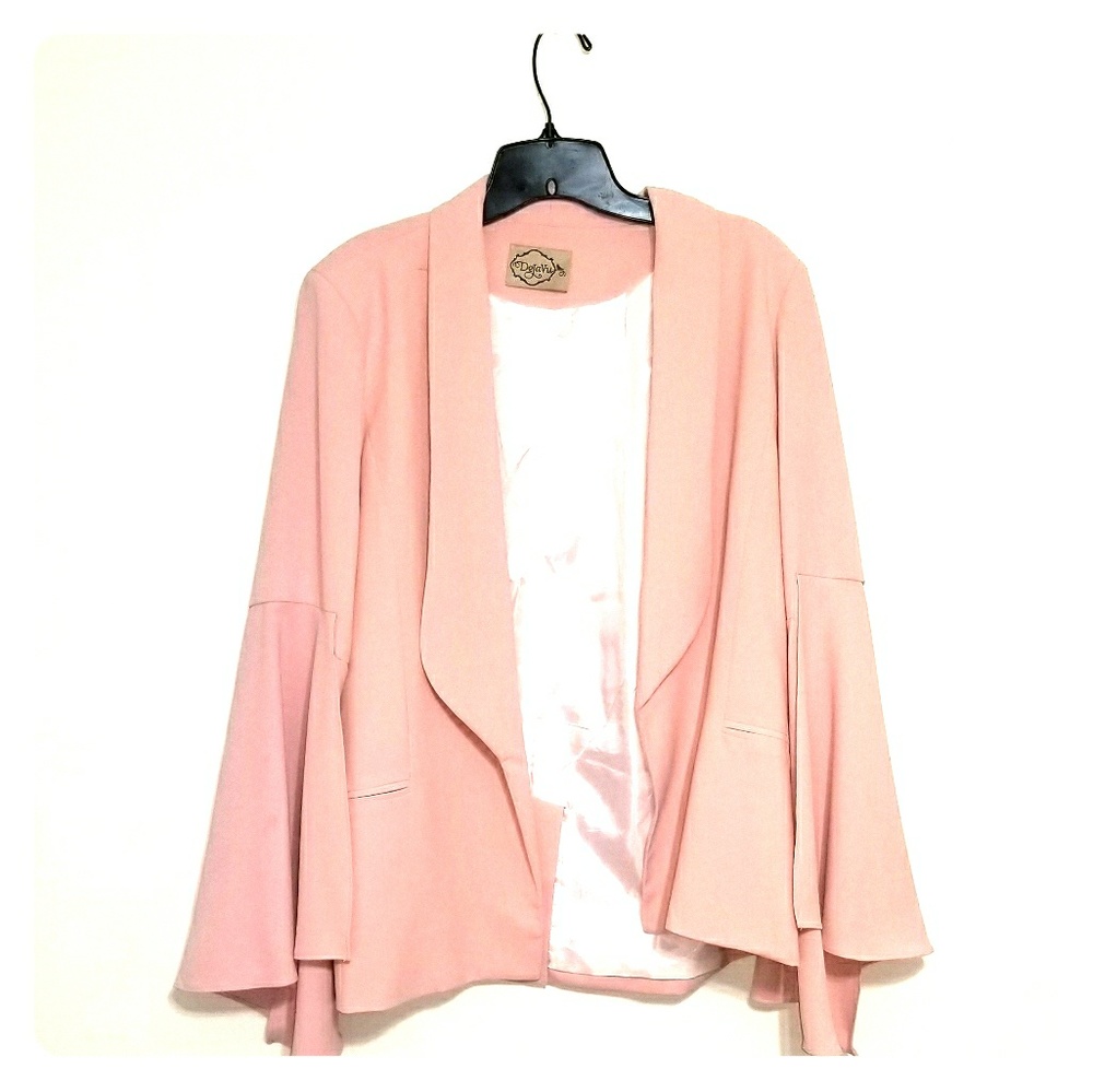 Barbie: Corporate Era - DejaVu Cap Sleeve Flowy Blazer